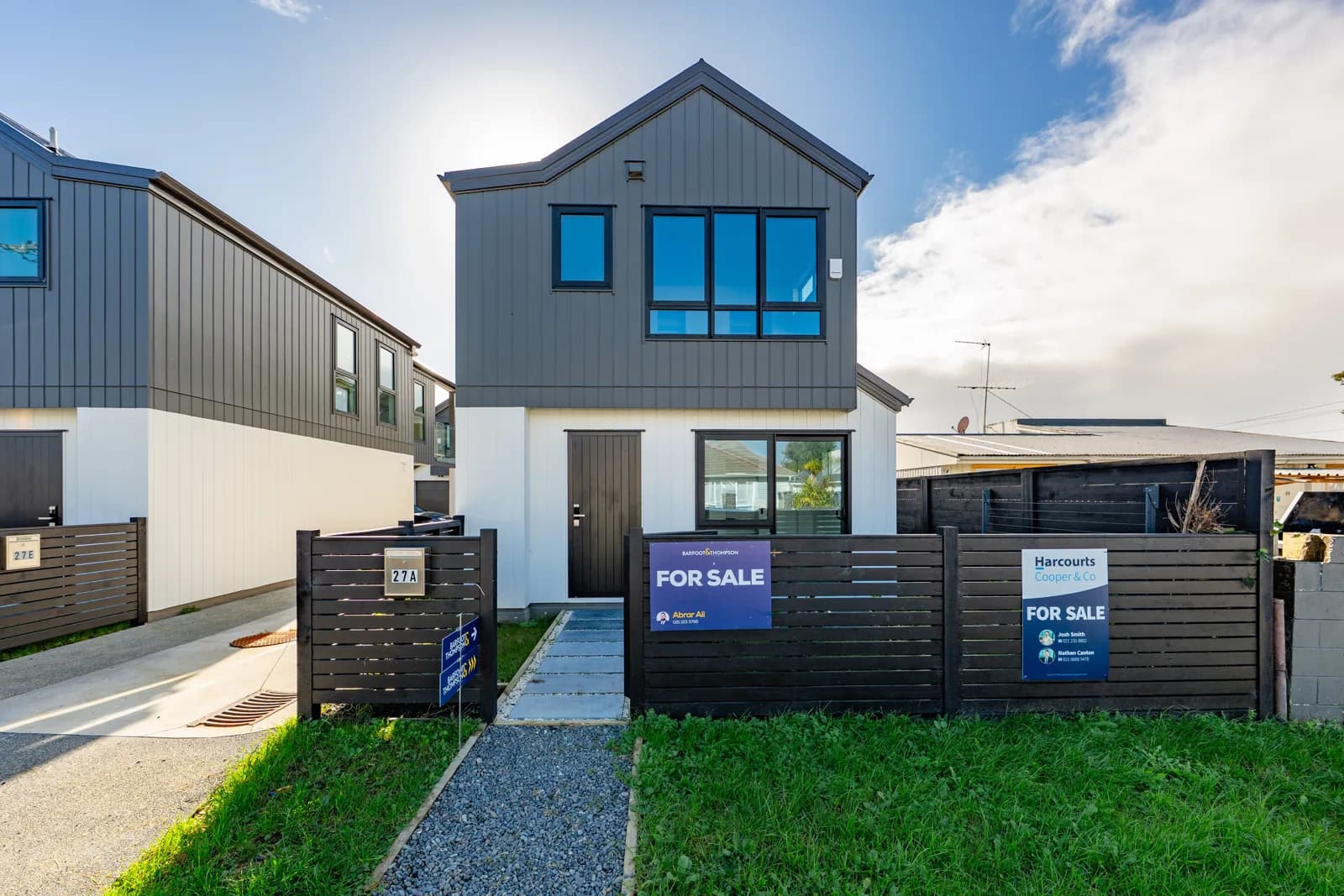 Bernard Street townhouses in Mount Wellington, Auckland — view 2