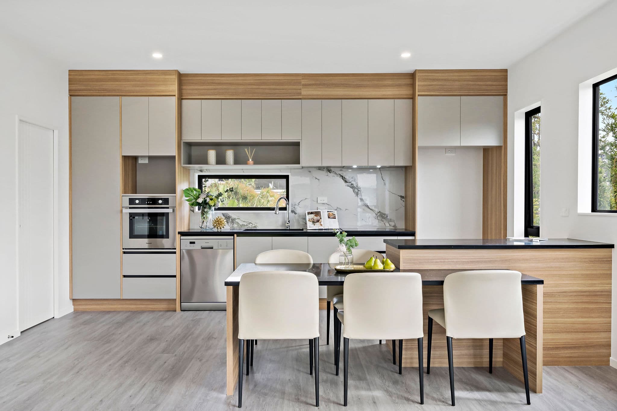 Brandon Terraces kitchen and dining area