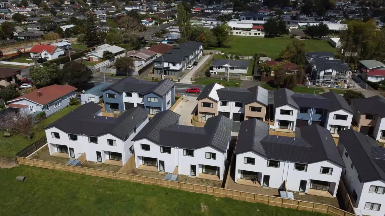 Browns Road townhouses in Manurewa, Auckland — view 3