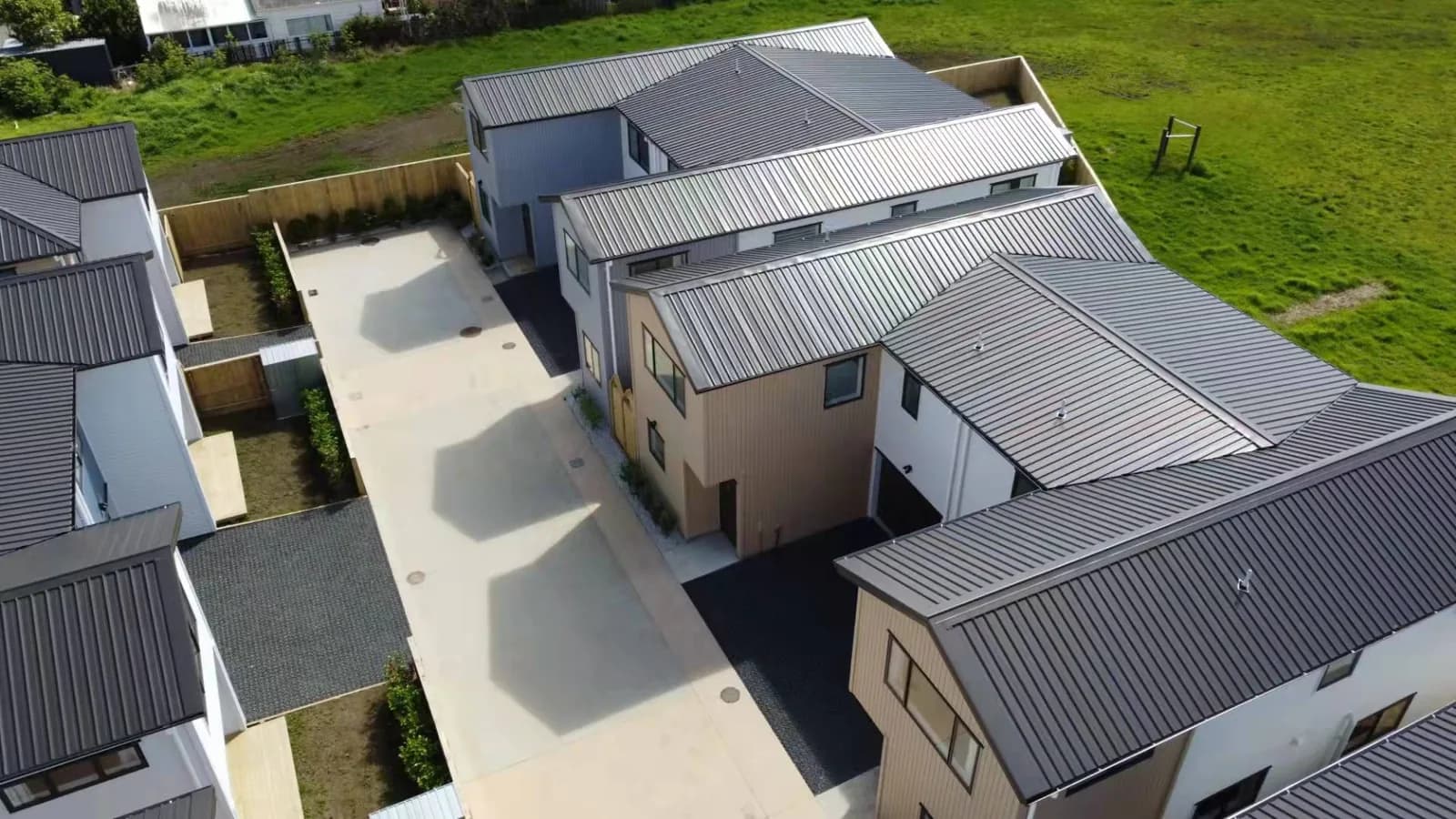 Browns Road townhouses in Manurewa, Auckland — view 4