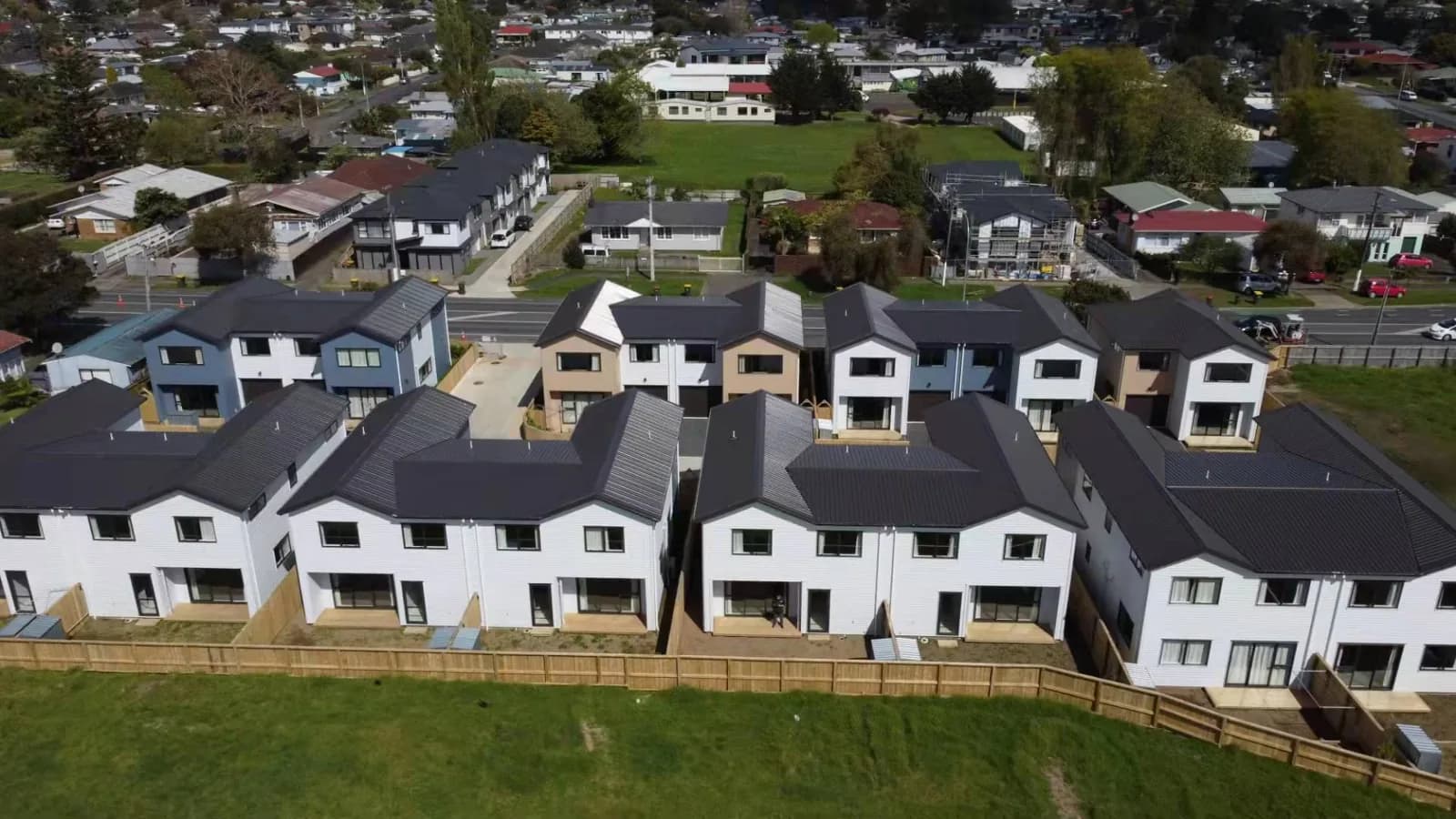 Browns Road townhouses in Manurewa, Auckland — view 5