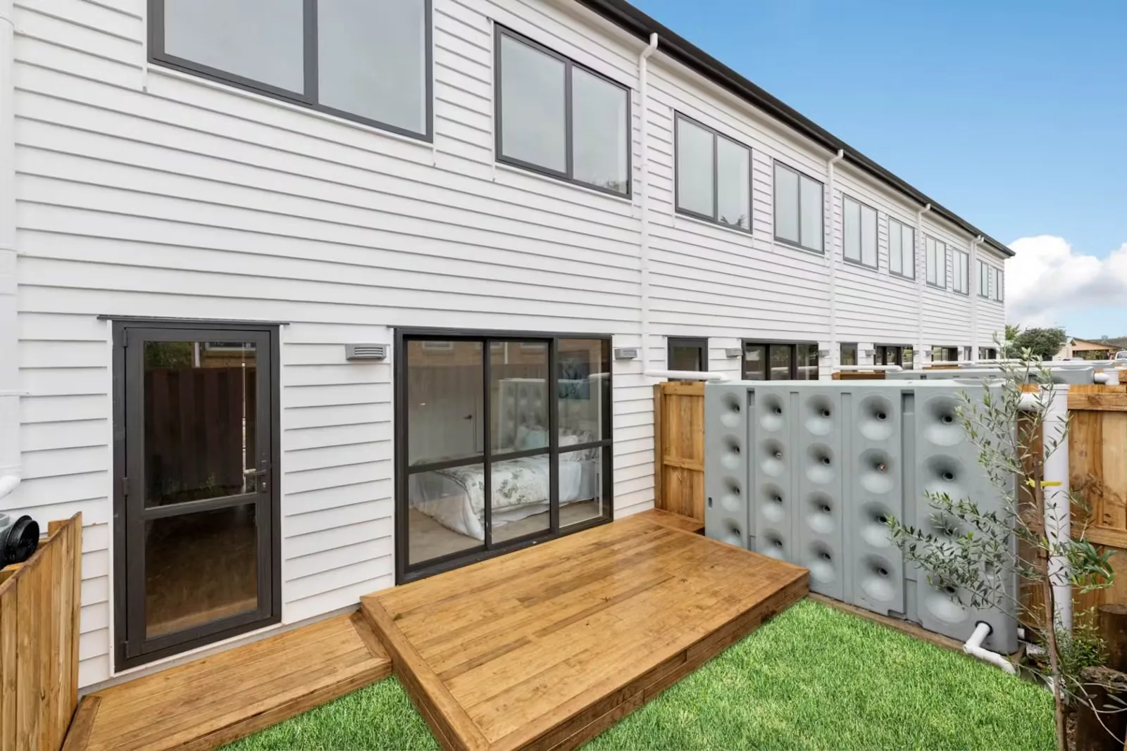 Cadiz Place townhouses in Red Hill, Papakura — view 4