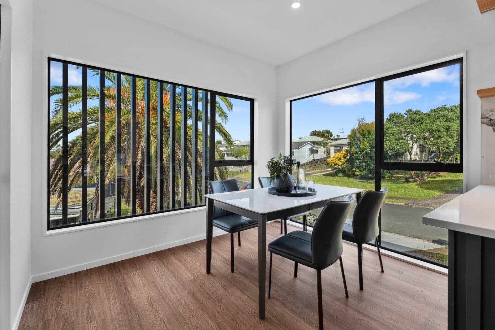 Elizabeth Drive living room