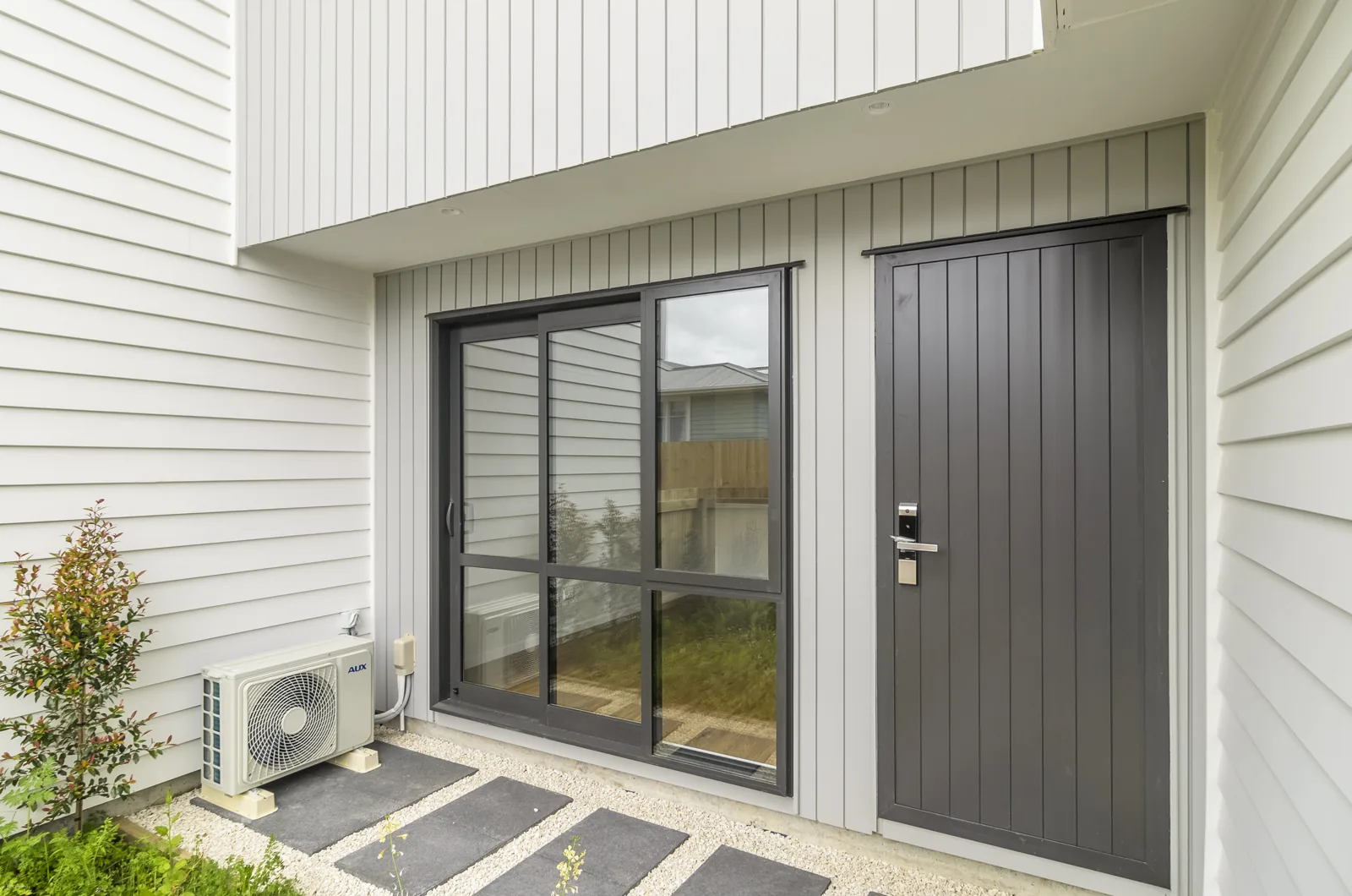 Friedlander Road townhouses in Manurewa, Auckland — view 5