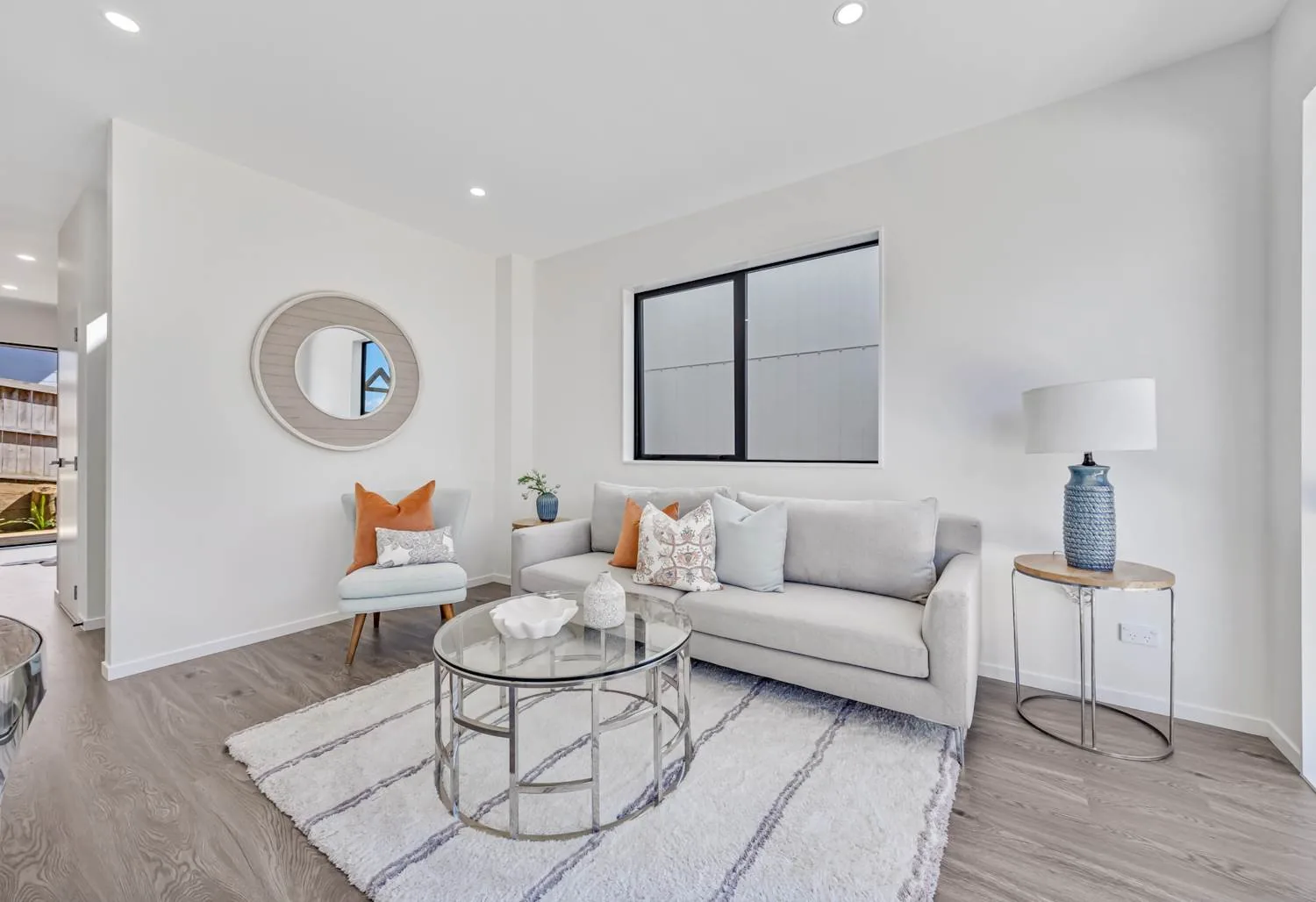 Larne Avenue homes in Pakuranga Heights, Auckland — view 2