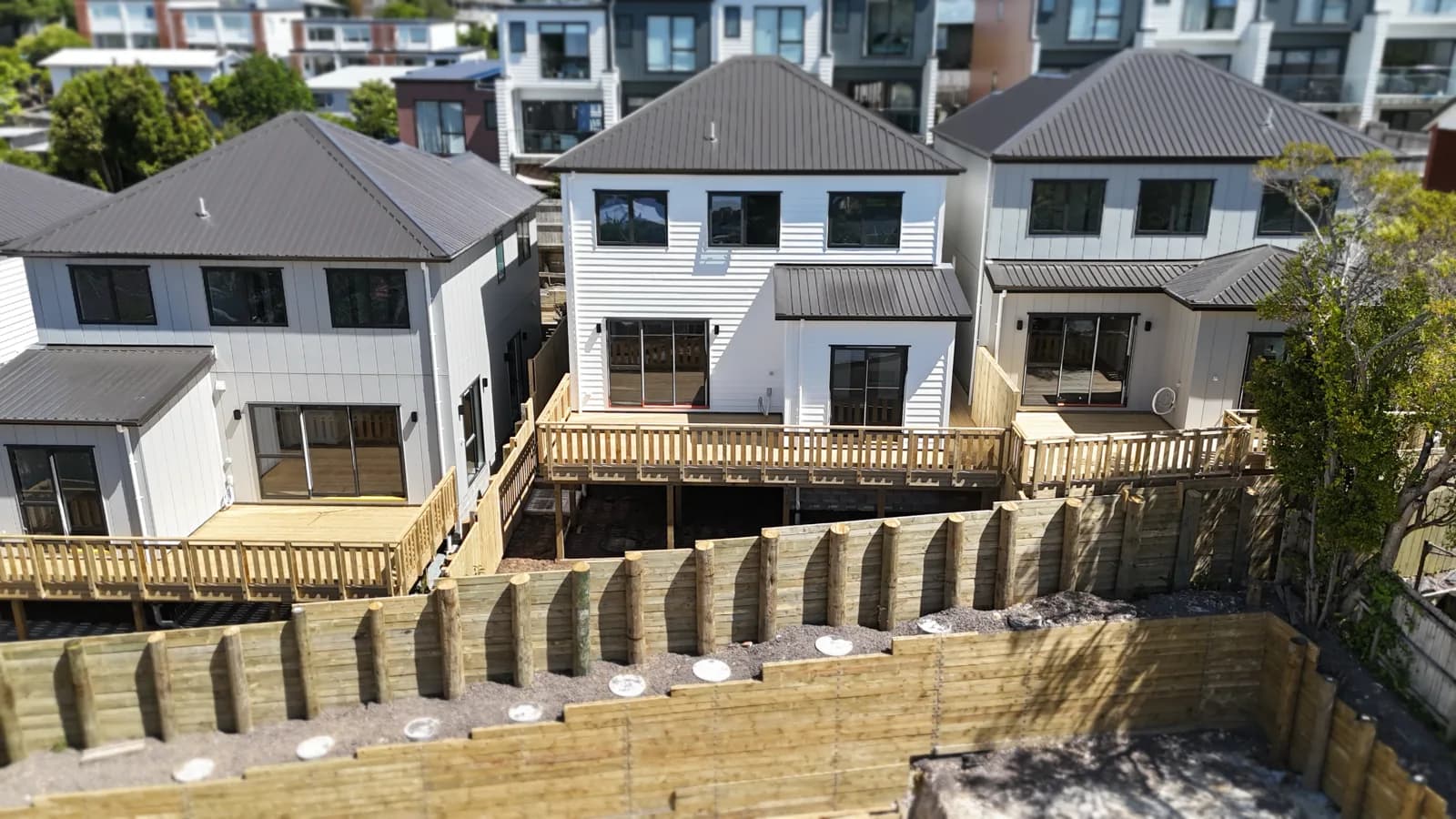 Ludlow Terrace townhouses in Tōtara Vale, Auckland — view 2