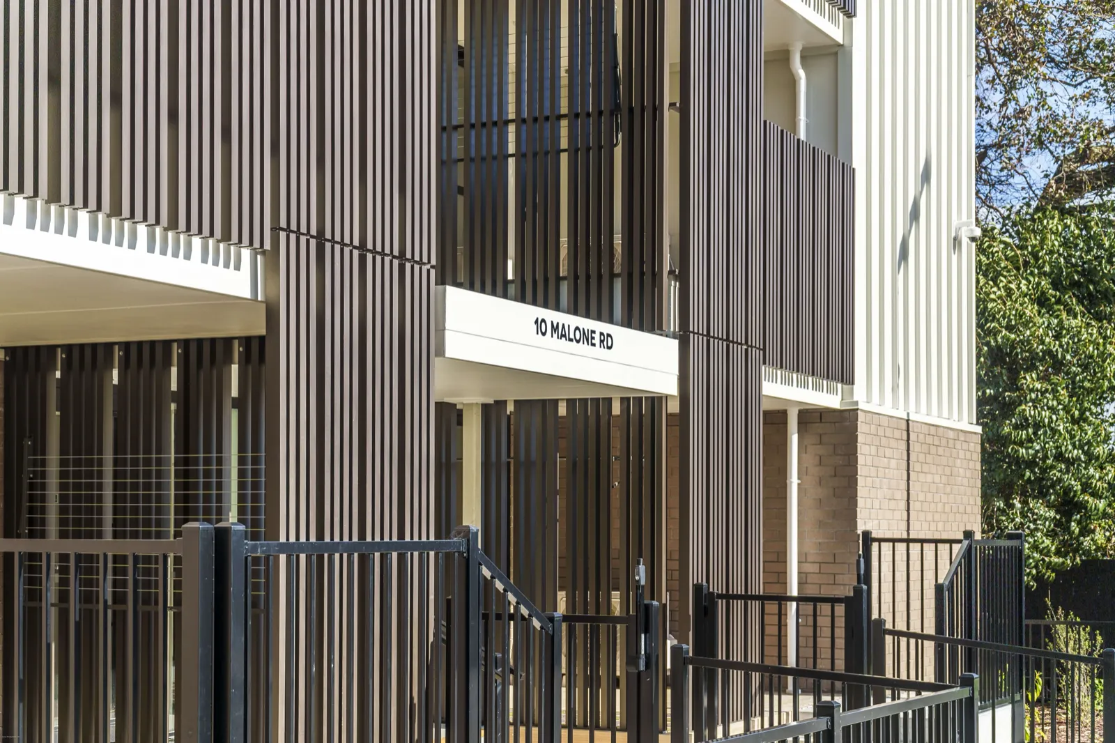 Malone Road apartments in Mount Wellington, Auckland - exterior view