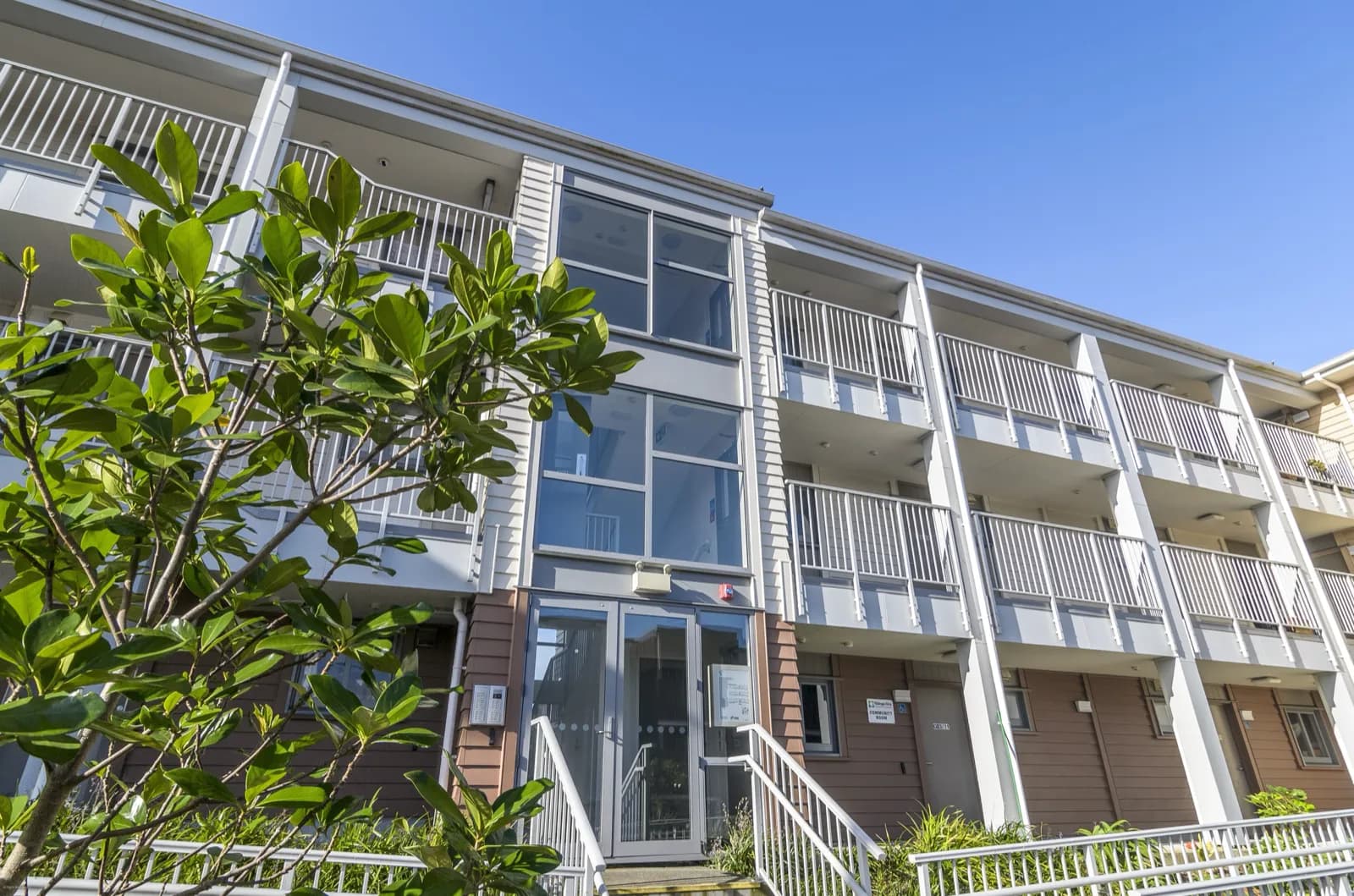 Malone Road apartments in Mount Wellington, Auckland - view 4