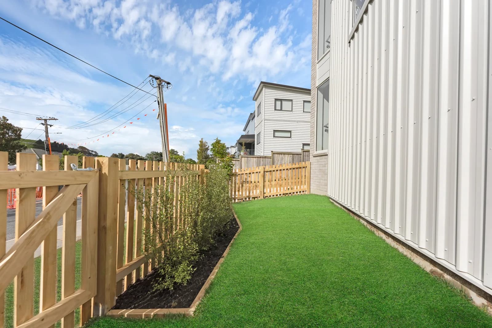 Marion Avenue townhouses in Mount Roskill, Auckland — view 3