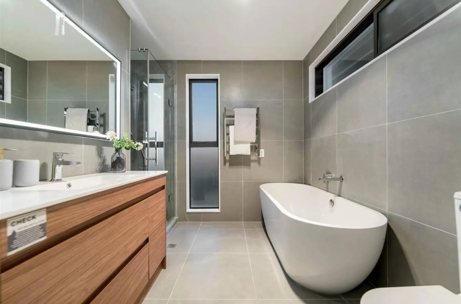 Newham Place homes in Henderson, Auckland - view 4