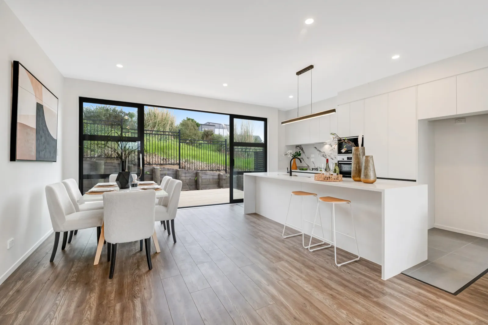 Pleasant Way home in Gulf Harbour, Auckland - exterior view