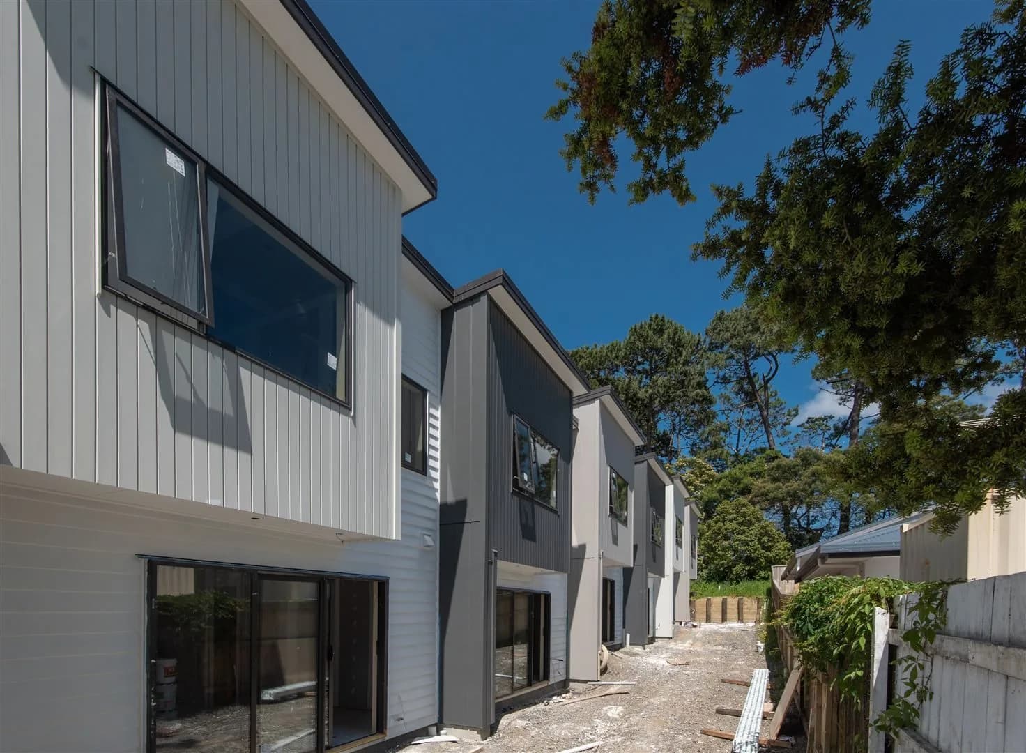 Portage Road townhouses in New Lynn, Auckland — exterior view