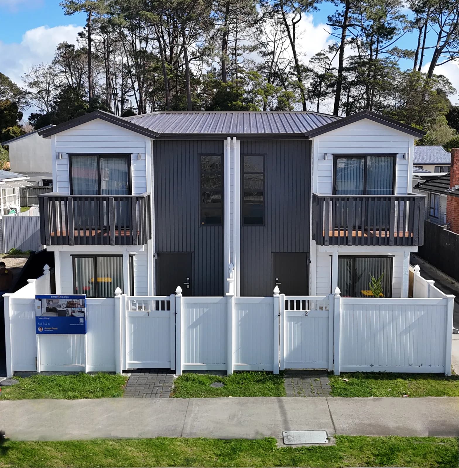 Portage Road townhouses in New Lynn, Auckland — view 2