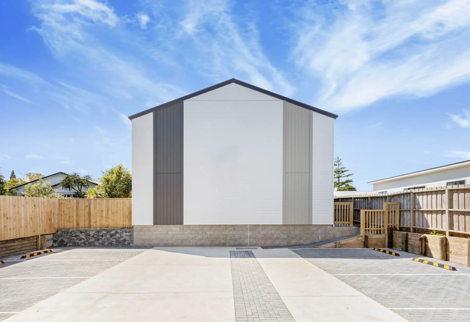 Rosier Road townhouses in Glen Eden, Auckland — view 2