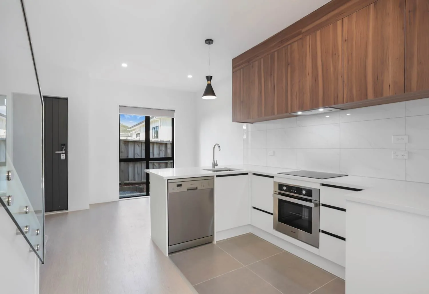 Rosier Road townhouses in Glen Eden, Auckland — view 4