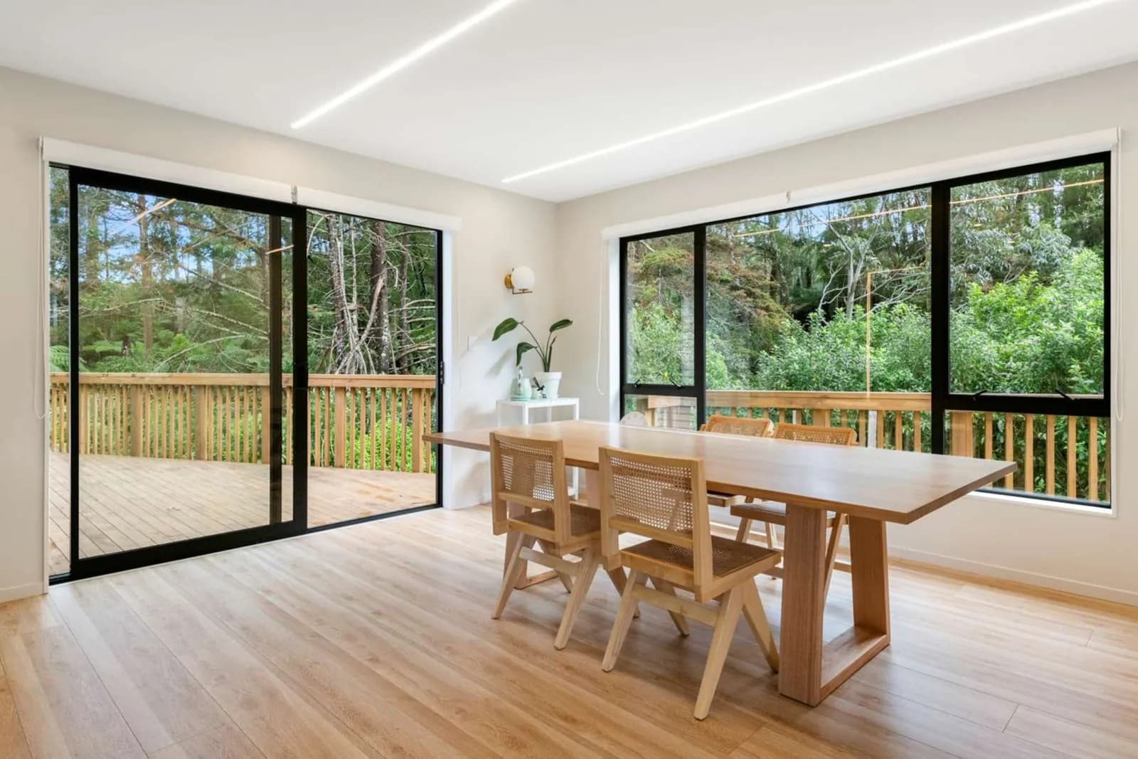 Tagish Way home in Orewa, Auckland — exterior view
