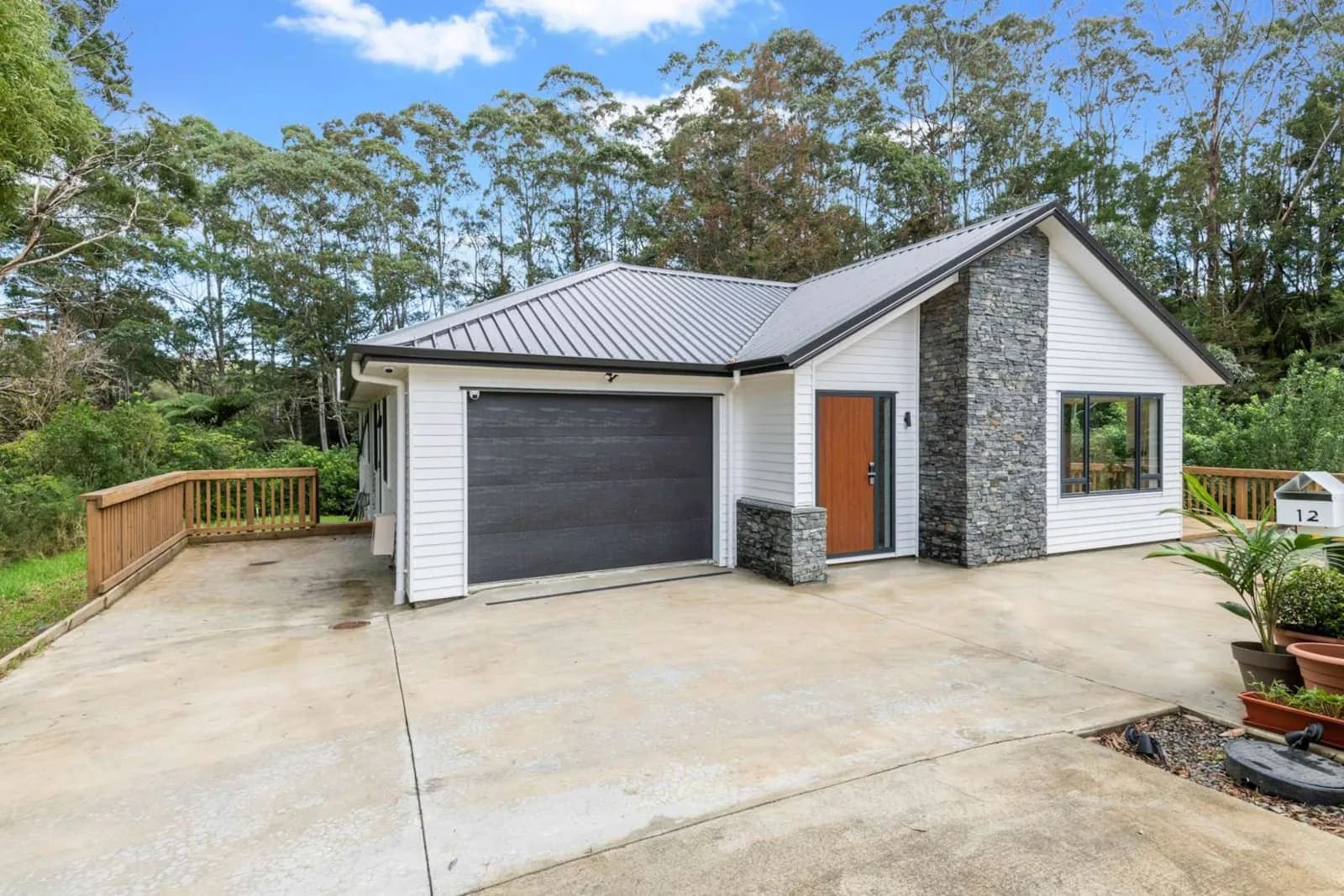 Tagish Way home in Orewa, Auckland — view 3