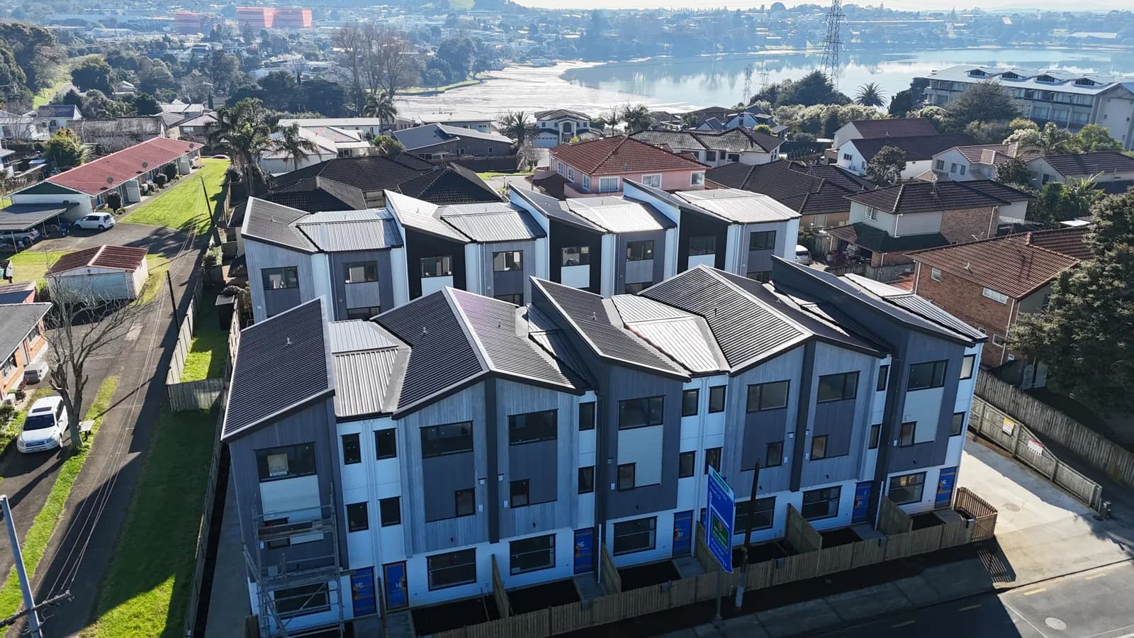 Waipuna Road townhouses in Mount Wellington, Auckland — exterior view