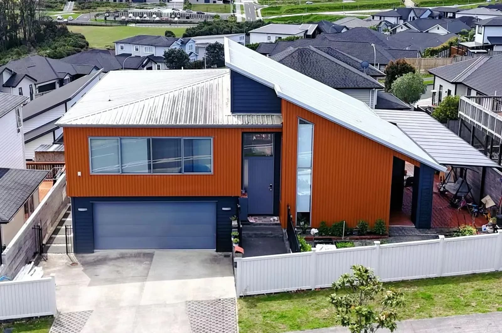 West Hoe Heights home in Orewa, Auckland - view 2