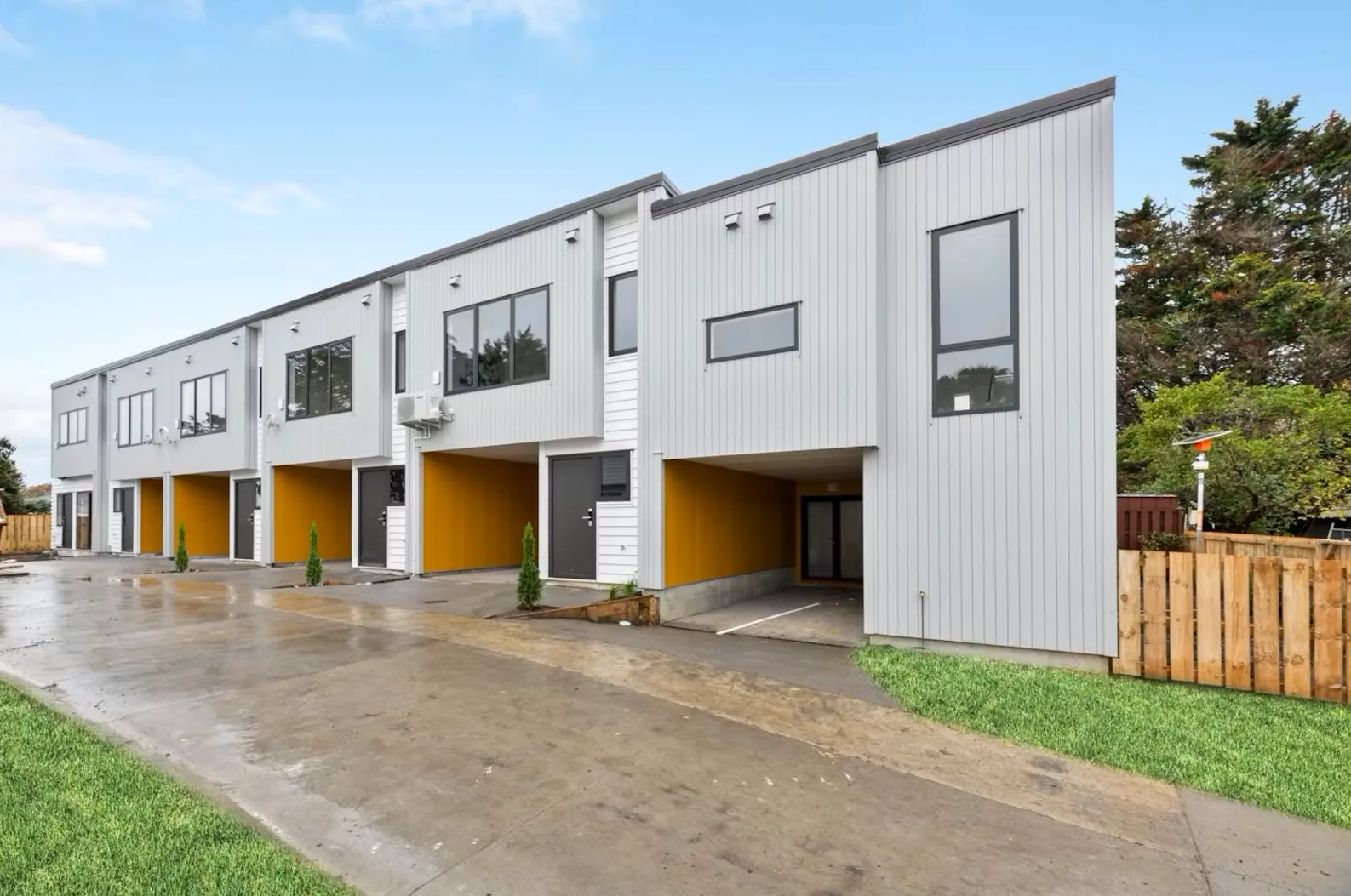 Cadiz Place townhouses in Red Hill, Papakura