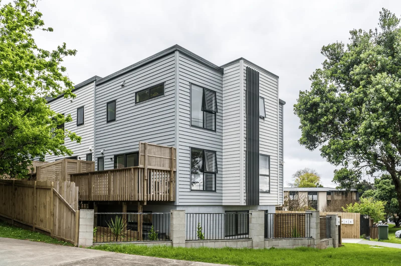 Penrose Road townhouses in Mount Wellington, Auckland